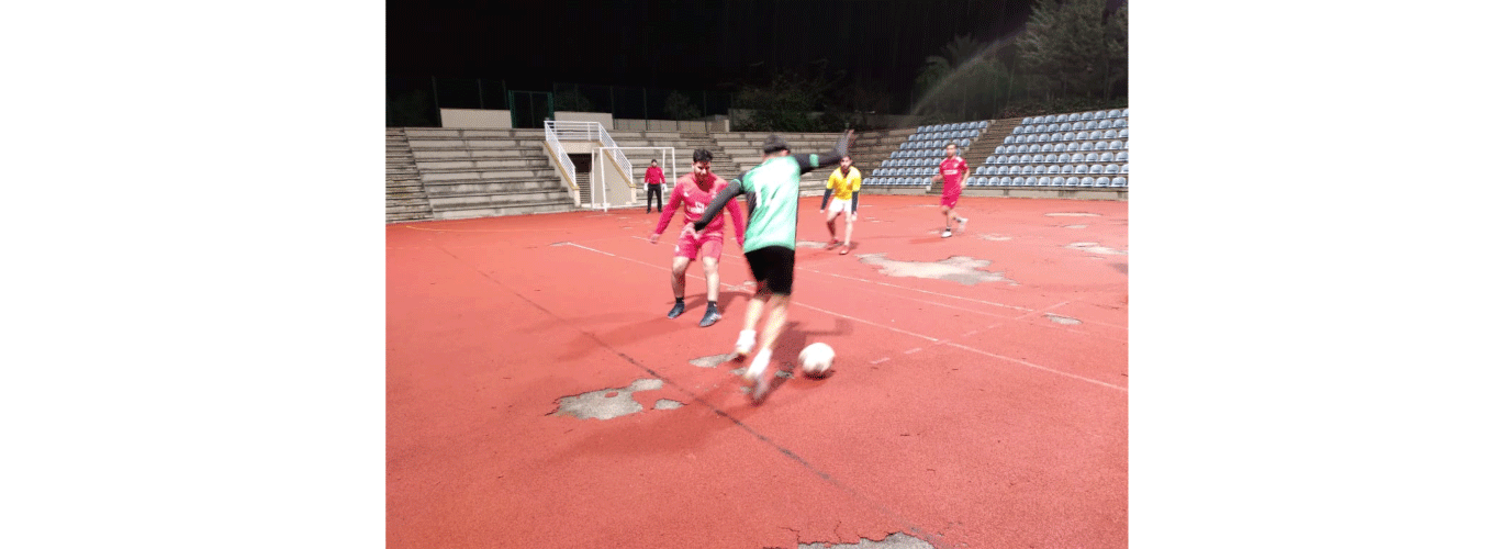 Tie between the Faculty of Science and the Faculty of Medical Sciences in the “mini football” contest
