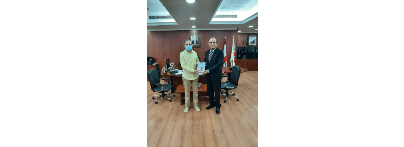 President Ayoub receives the “Memory of the Lebanese University People”