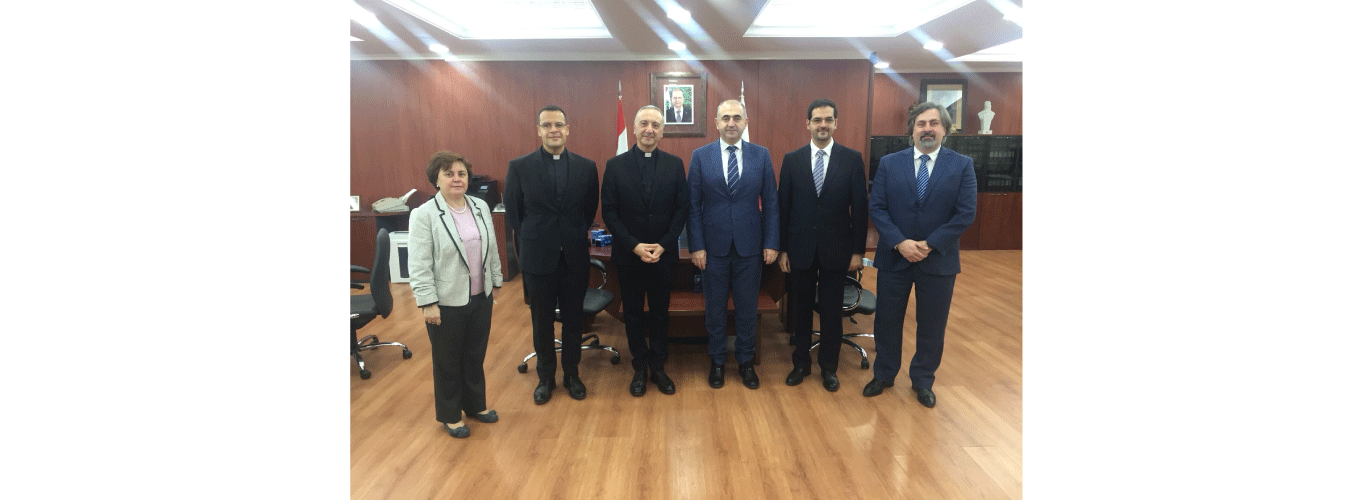 President Badran meets with a delegation from the Antonine University headed by Father Jalakh
