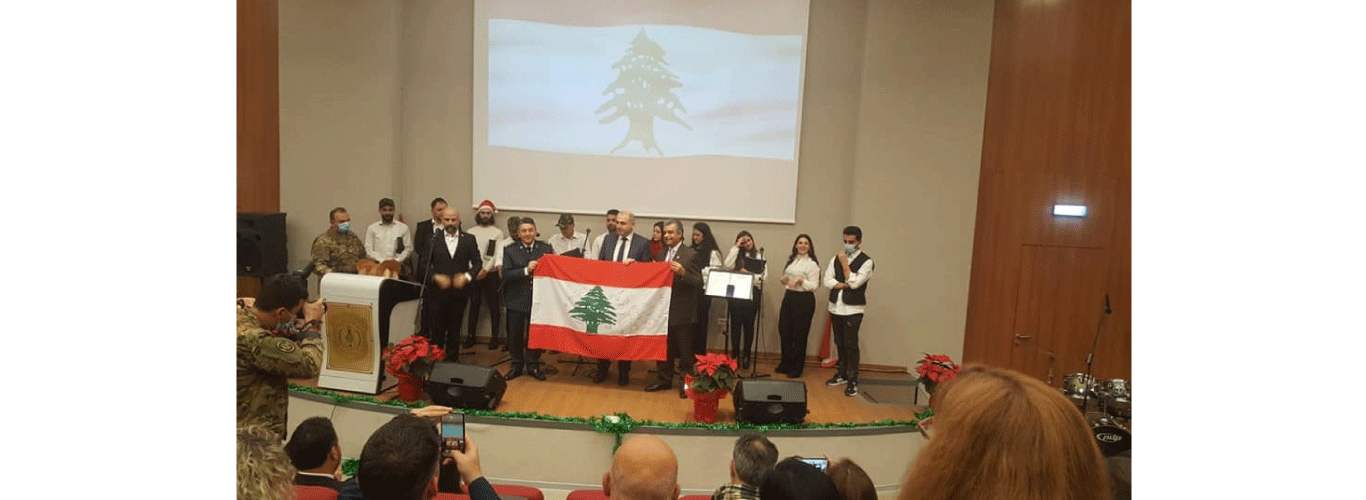 كورال كلية الفنون الجميلة والعمارة في الجامعة اللبنانية يُحيي ريسيتالًا ميلاديًّا في كلية فؤاد شهاب للقيادة والأركان