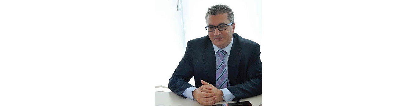 اتحاد المؤرخين العرب يمنح الدكتور خالد تدمري وسام وشهادة المؤرّخ العربي