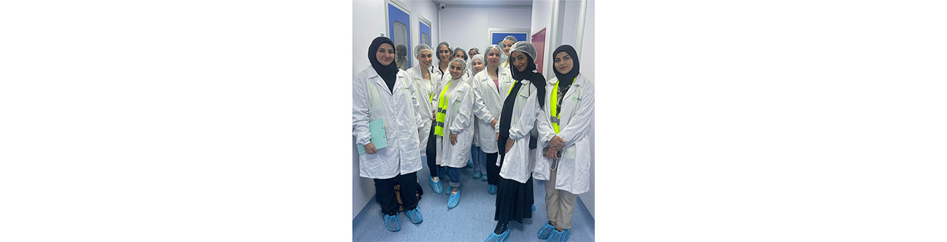 Visit to the Pharmaline and Cosmaline factories by LU students