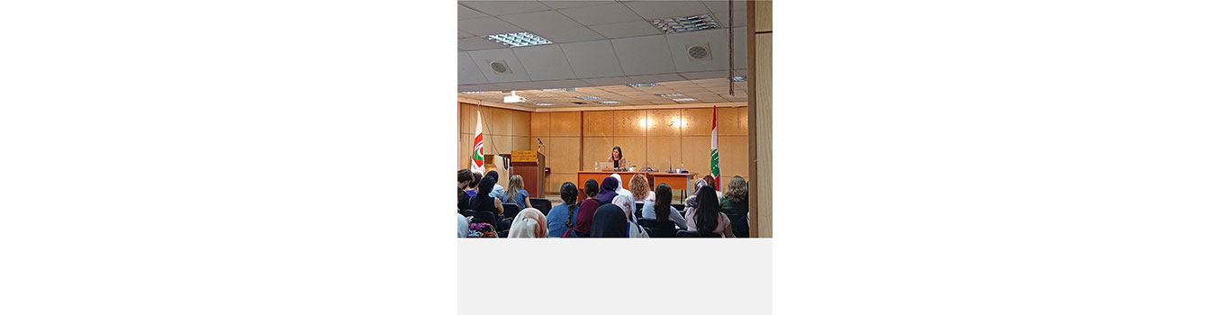 ندوة حول الصحة النفسية في كلية الآداب 1