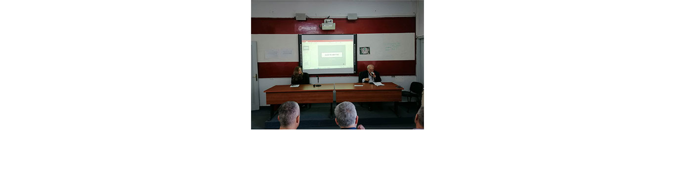 ندوة حول “فلسفة الضمير المهني” في كلية الآداب (4)