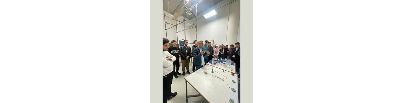 جلسة متخصصة حول “الخرسانة والفولاذ” في كلية الهندسة (1)